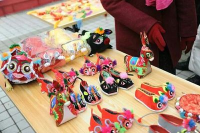 &ldquo;助力脫貧攻堅&middot;推進鄉(xiāng)村振興&rdquo;--長武縣非物質(zhì)文化遺產(chǎn)暨扶貧特色產(chǎn)業(yè)展圓滿舉辦